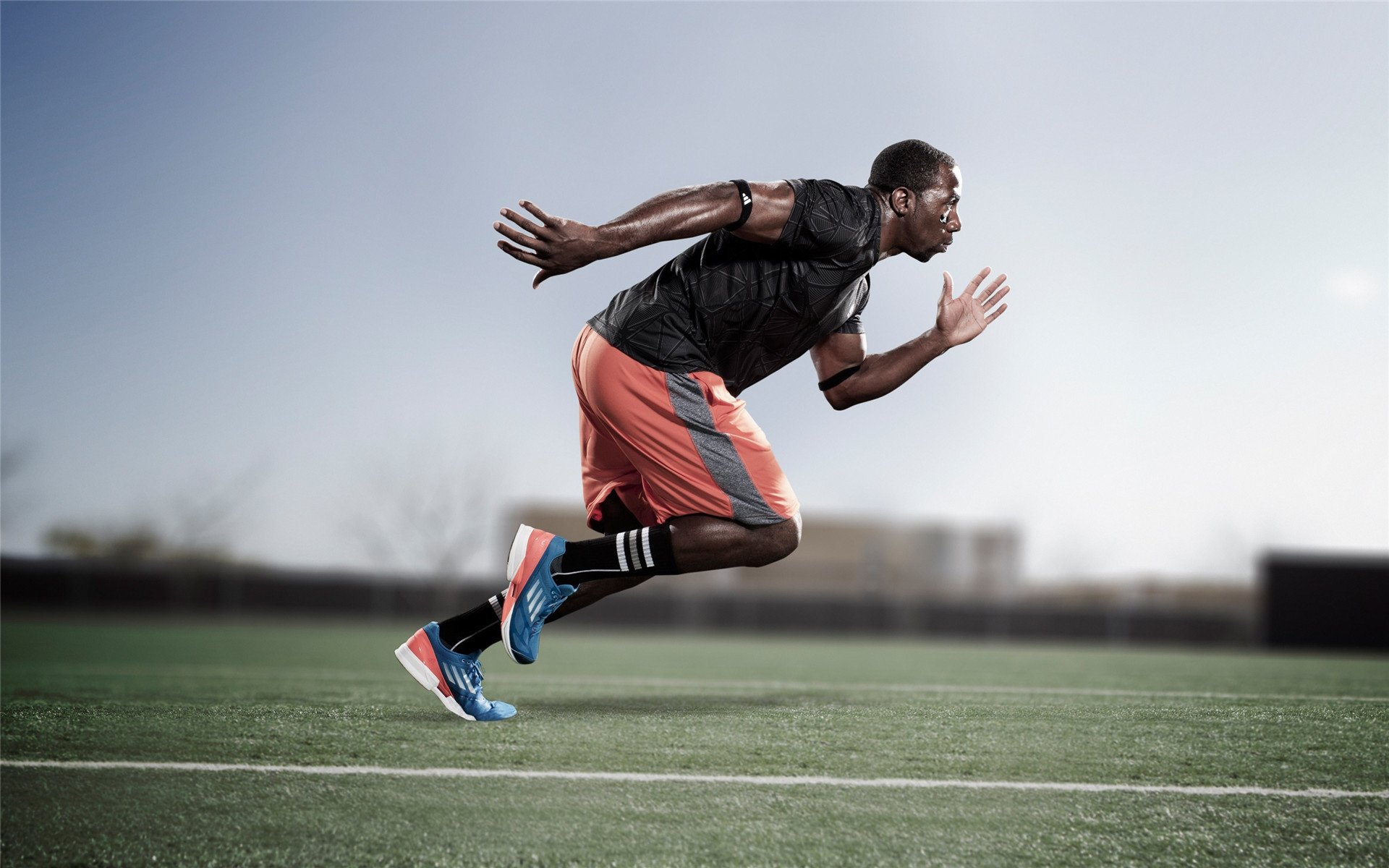 开云官方-【高科技训练装备】从“纸上谈兵”到“数码提升”，高科技武器装备