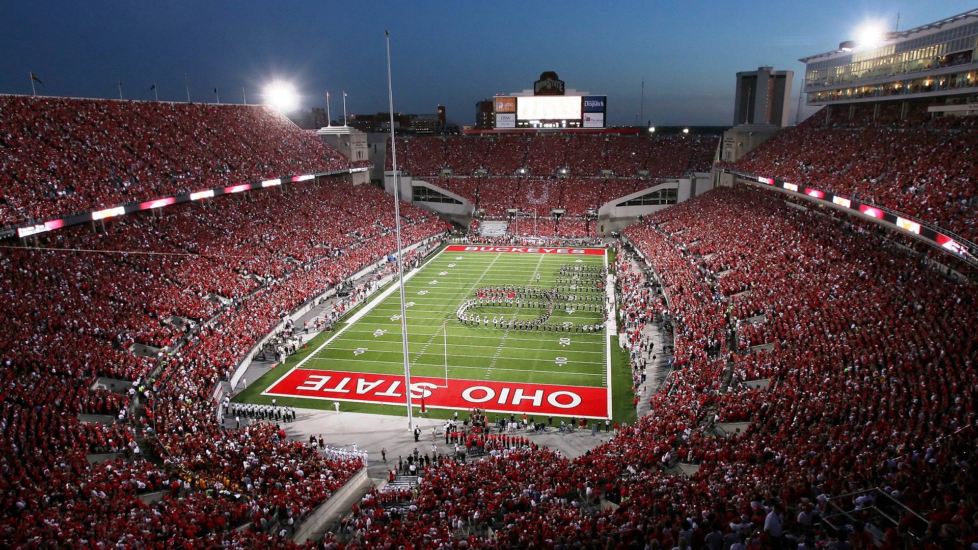 青少年“百城争霸”校园篮球联赛在南京火热进行，青少年篮球大赛